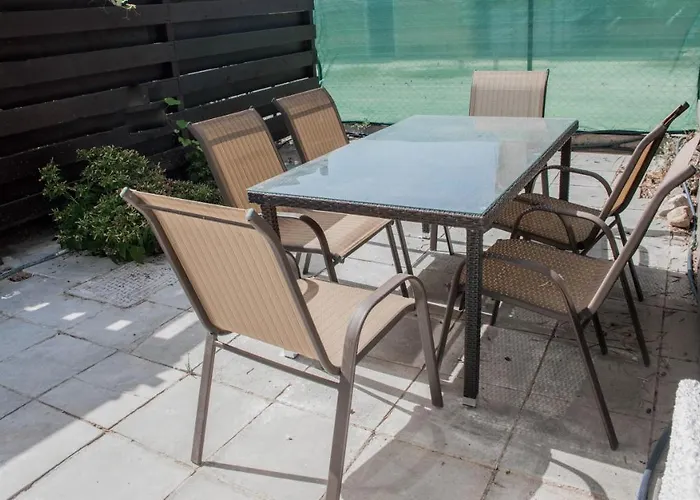 아파트 Amazing Maisonette Next To Harbour Of Cy *