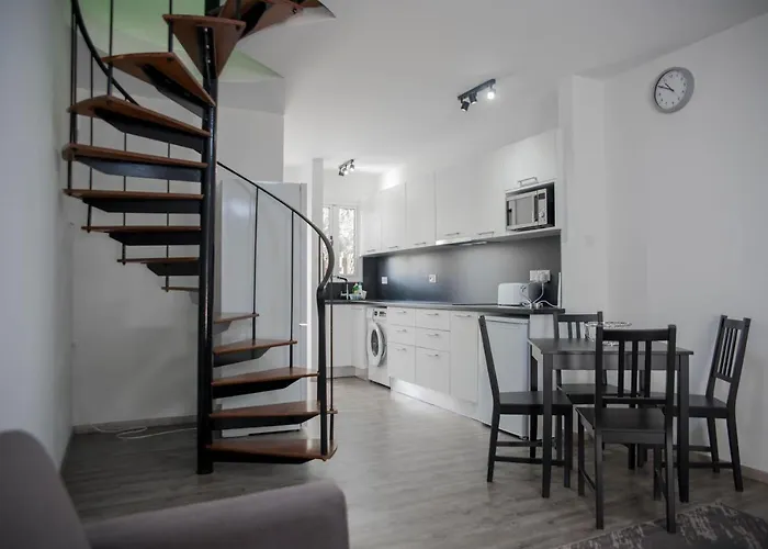 Amazing Maisonette Next To Harbour Of Cy パ フォス