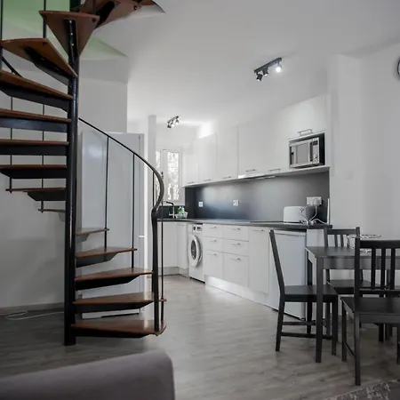 Amazing Maisonette Next To Harbour Of Cy パ フォス